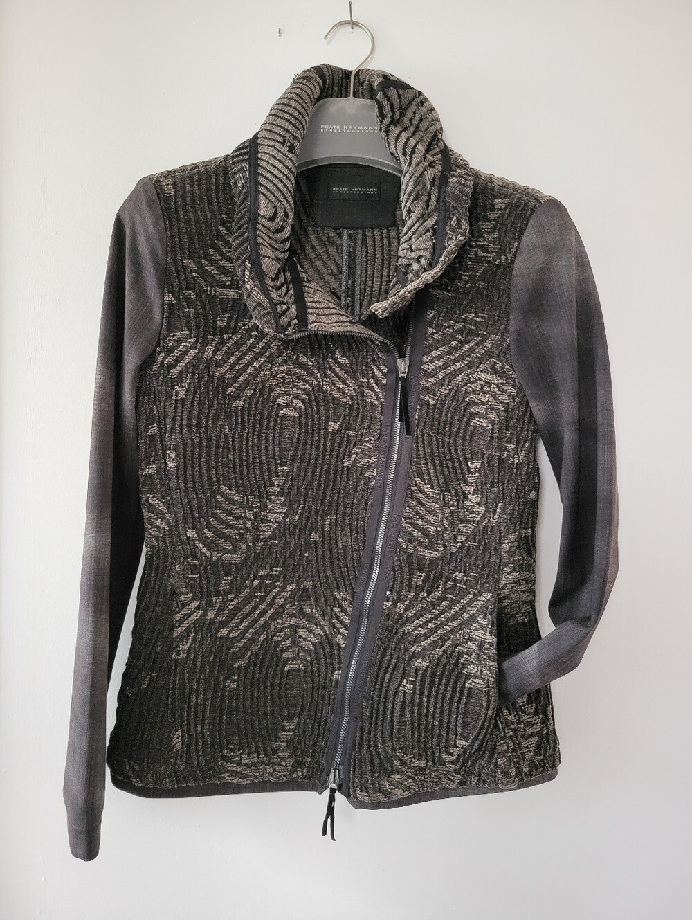 Beate Heymann Asymmetric Structured Jacket – NWOT – Size 36 / US 4
